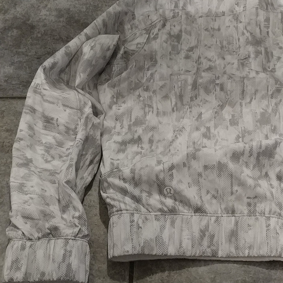 NWT Reversible Bombs Away Bomber - Picture 9 of 15